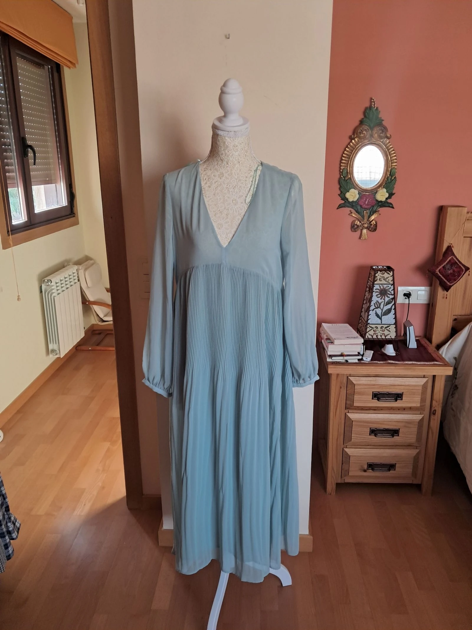 Vestido largo de mujer 